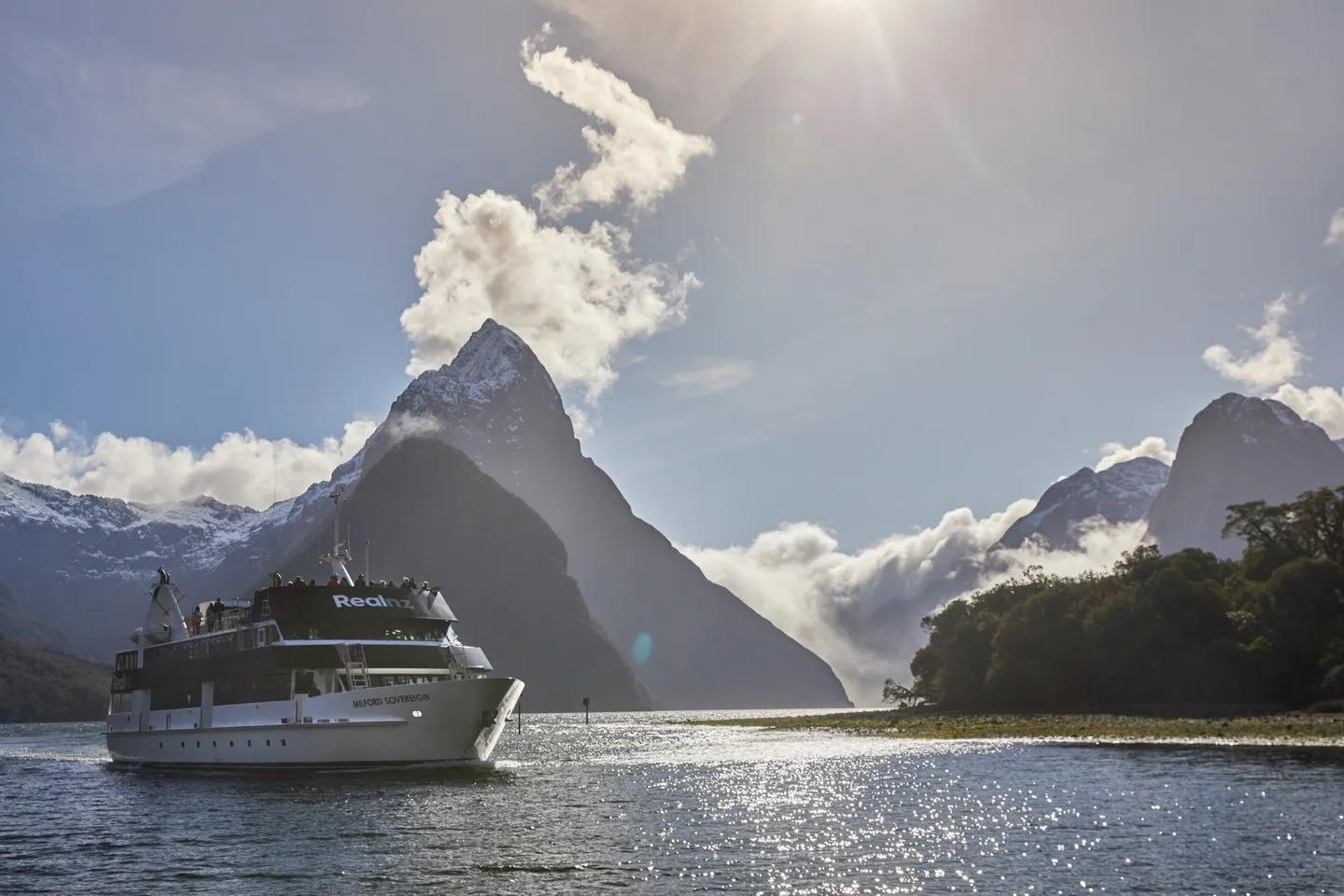Milford Sound Scenic Cruise Day Tour with Glass-Roof Coach Transfers (Ex Queenstown / Te Anau) 1